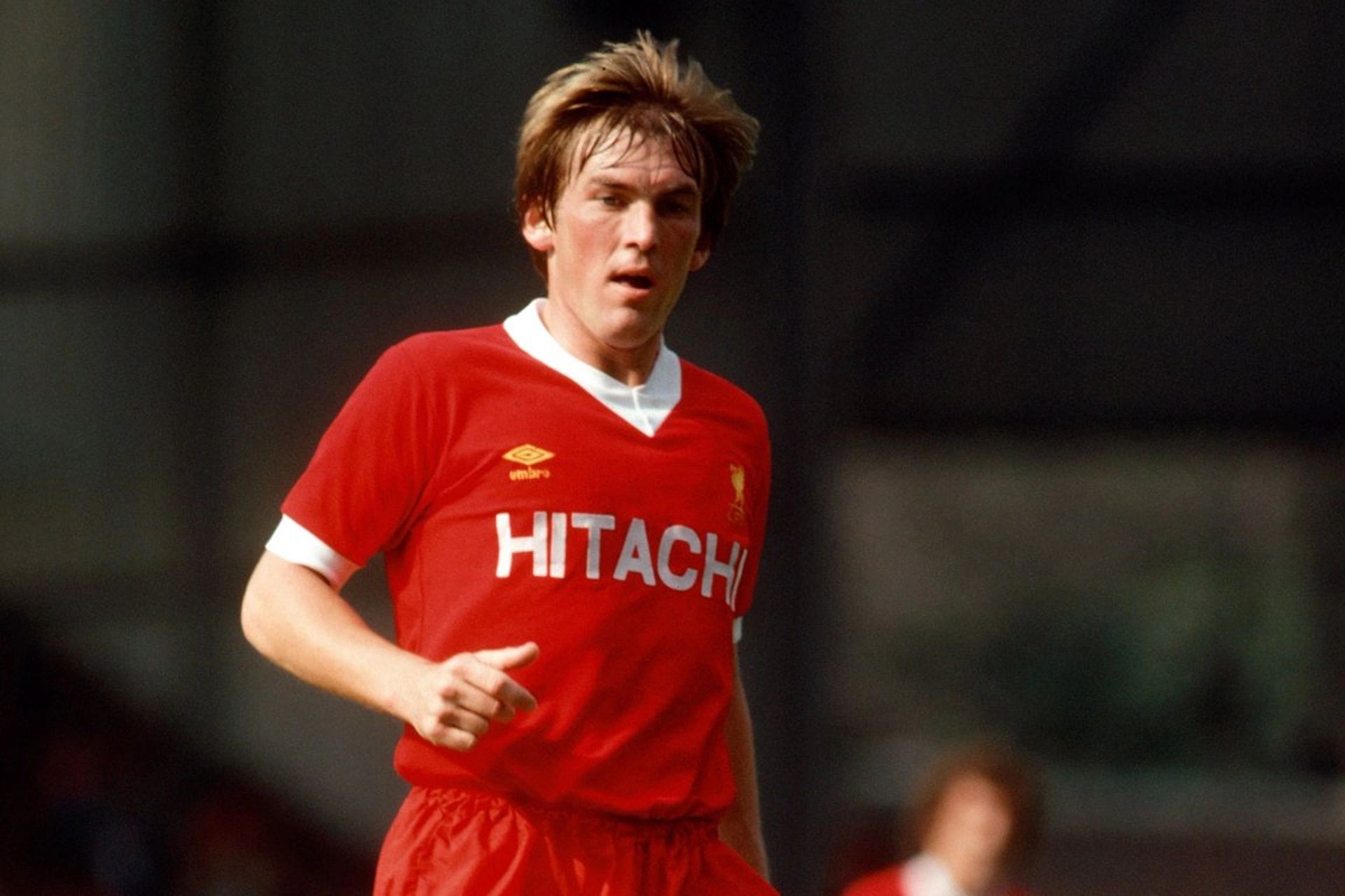 liverpool-and-hitachi-sponsored-shirt